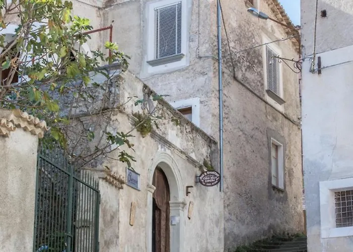 Vigna Della Signora 3* 莫拉诺卡拉布罗